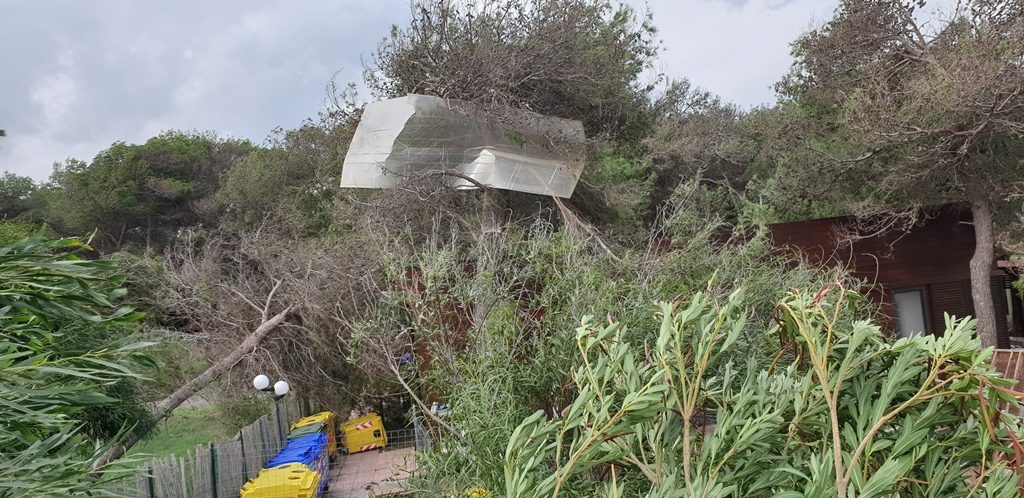 policoro danni tromba d'aria ciclone mediterraneo 12 novembre 2019
