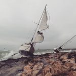 Maltempo, violente mareggiate con raffiche di oltre 100km/h: gli effetti del Ciclone Mediterraneo su Gallipoli e Porto Cesareo [FOTO e VIDEO]