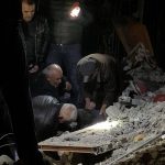 Terremoto Albania, “situazione davvero drammatica”: danni maggiori a Durazzo, gente intrappolata sotto le macerie [FOTO e VIDEO]