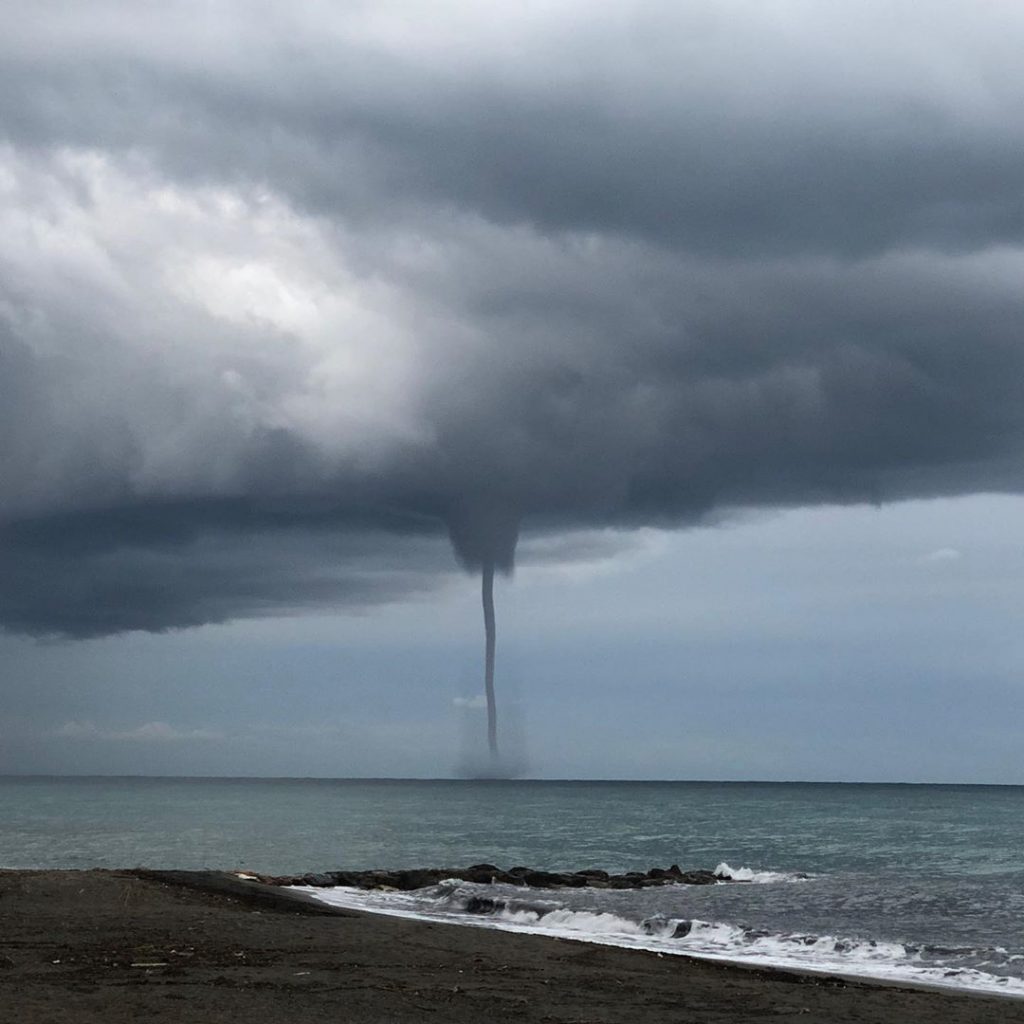 tromba d'aria finale ligure 9 novembre 2019