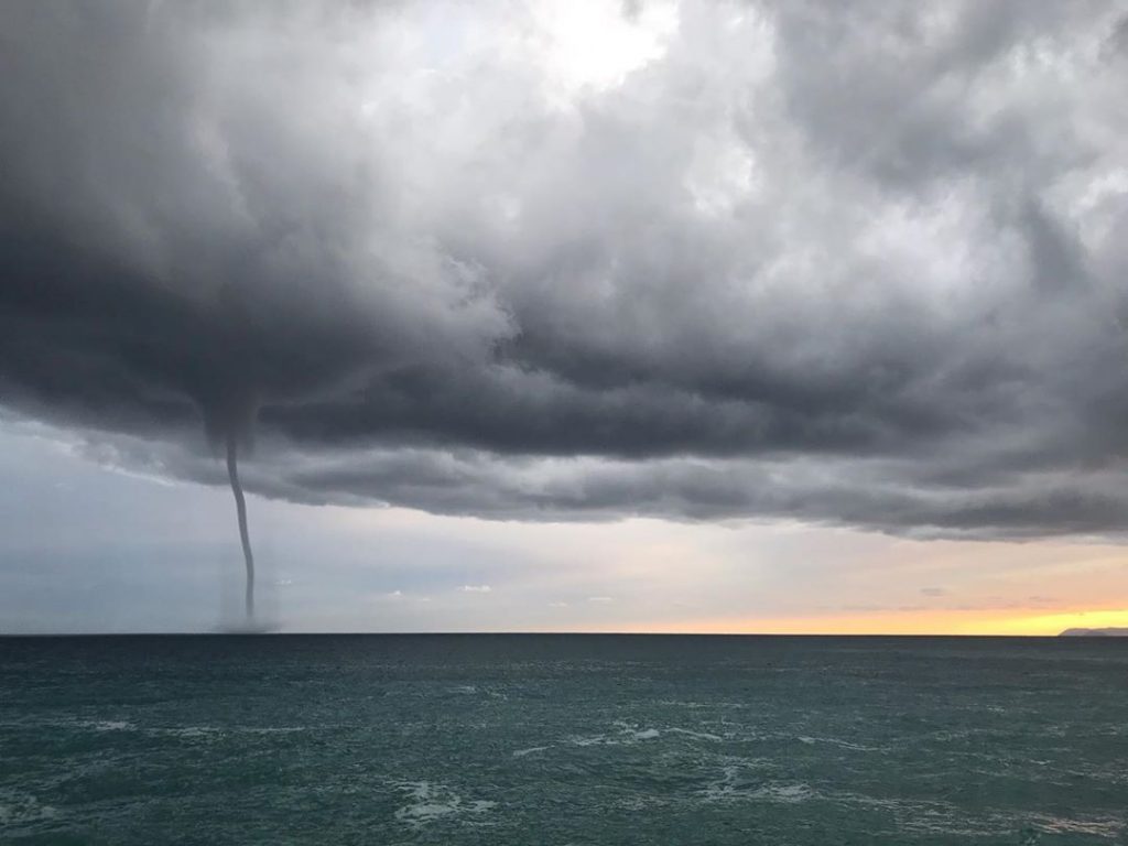 tromba d'aria finale ligure 9 novembre 2019