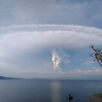 Filippine, violentissima esplosione del vulcano Taal: FOTO e VIDEO impressionanti dall’isola di Luzon