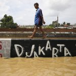 Indonesia, inondazioni a Giacarta: almeno 23 morti, evacuate decine di migliaia di persone [FOTO]