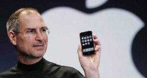 iphone steve jobs