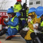 Virus cinese, non ci sono abbastanza posti letto a Wuhan: avviata la costruzione di un nuovo ospedale in tempi record [FOTO]