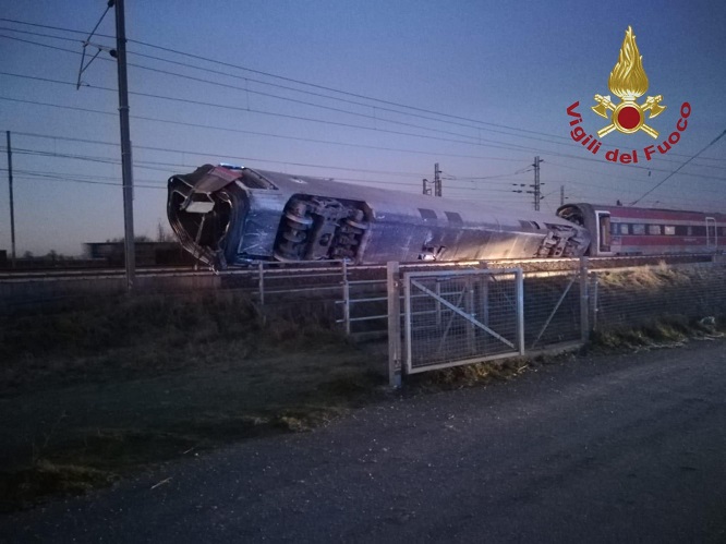 treno deragliato lodi