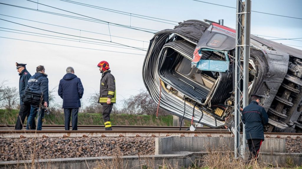 treno deragliato lombardia 6 febbraio 2020