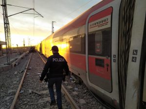 treno deragliato lombardia 6 febbraio 2020