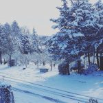 Maltempo, il “Ciclone di Neve” riporta l’Italia in Inverno: bufere al Sud, imbiancate le spiagge adriatiche e le colline della Toscana [FOTO e VIDEO]