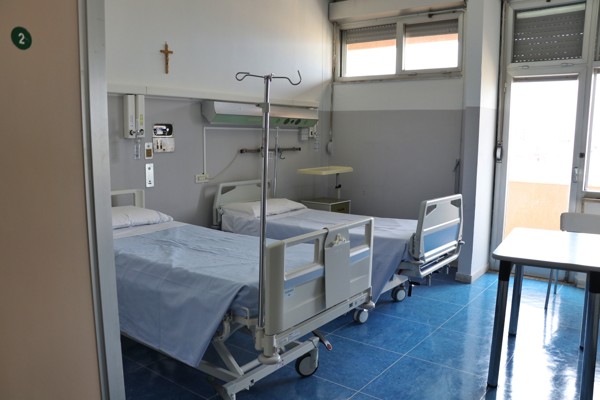 Donna muore dopo liposuzione: indagini in corso a Roma