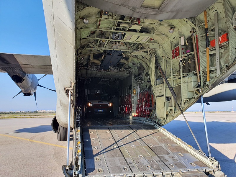 soccorso neonato Aeronautica Militare