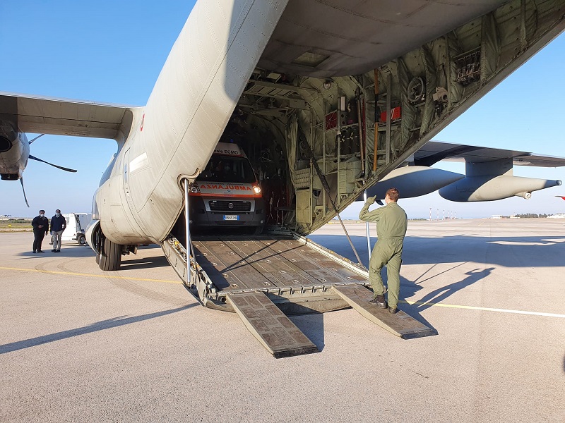 soccorso neonato Aeronautica Militare