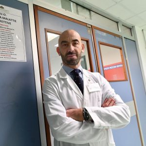 Matteo Bassetti infettivologo