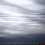Maltempo, il cielo come il mare: impressionanti nuvole a onde nel Sud Italia [GALLERY]