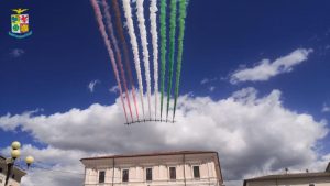 frecce tricolori abbraccio tricolore4