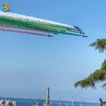 Un “Abbraccio” che segnerà la storia: le Frecce Tricolori sorvolano l’Italia fino al 2 Giugno, tutte le DATE, FOTO e VIDEO