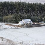 Meteo, forte irruzione artica riporta il Regno Unito in inverno: torna la neve in Scozia [FOTO]