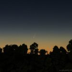 Astronomia: la Cometa C/2020 F3 Neowise “catturata” in tutto il suo splendore sulle campagne di Palidoro [FOTO]