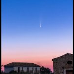 Come un “faro” nel cielo: la cometa NEOWISE incanta la Calabria [FOTO]