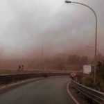 Il maltempo attanaglia Puglia e Basilicata: polveri siderurgiche invadono Taranto, scuole allagate a Potenza [GALLERY]