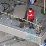 Beirut, bilancio sale a 135 morti e 5 mila feriti: dubbi sulle cause dell’esplosione, “è tutto distrutto, mai visto qualcosa del genere” [FOTO e VIDEO]