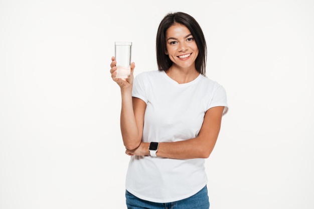 idratazione bere acqua