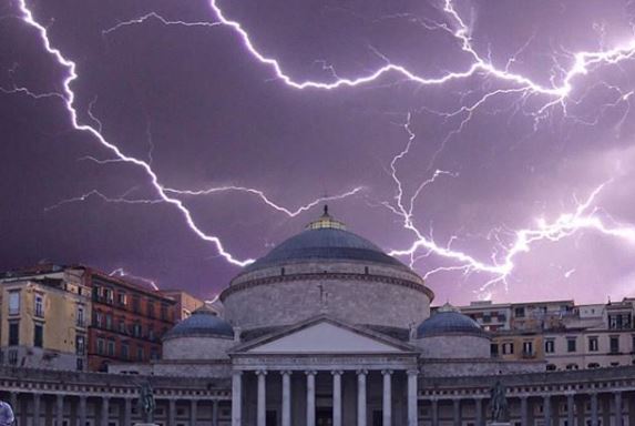 maltempo napoli