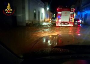 maltempo notte vigili del fuoco