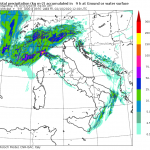Allerta Meteo, il maltempo della “sciroccata” inizia a flagellare l’Italia: scenario da incubo per il Nord, mappe impressionanti per le prossime ore
