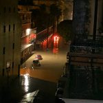 Maltempo, notte di paura in Piemonte e Liguria, case sgomberate e persone disperse: “livelli idrici mai visti in 20 anni” [FOTO]