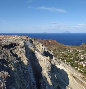 la fossa di vulcano