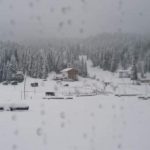 Maltempo, domenica d’inverno sulle Alpi: fino a 30cm di neve sulle Dolomiti, splendide immagini da Misurina [FOTO e VIDEO]
