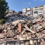 Terremoto Turchia, si aggrava il bilancio: impressionanti immagini dello tsunami a Smirne [FOTO e VIDEO]
