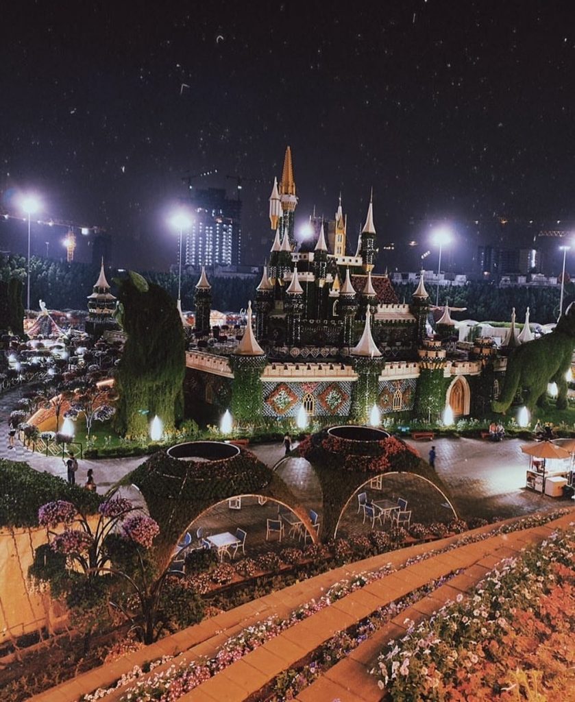 dubai miracle garden castello