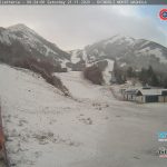 Maltempo Abruzzo, neve e forte vento sull’Appennino: raffiche fino a 162km/h sul Gran Sasso, a Campo Imperatore temperatura percepita di -23°C