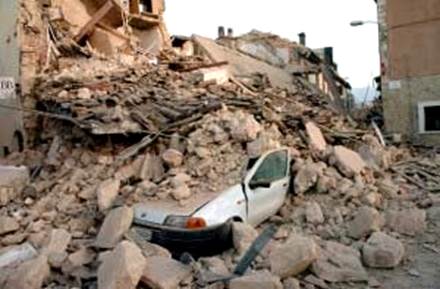 Figura 2: Il centro de L’Aquila, in gran parte distrutto dal terremoto dell’Abruzzo del 6 aprile 2009
