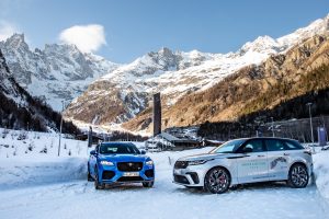Jaguar-Land_Rover_Courmayeur