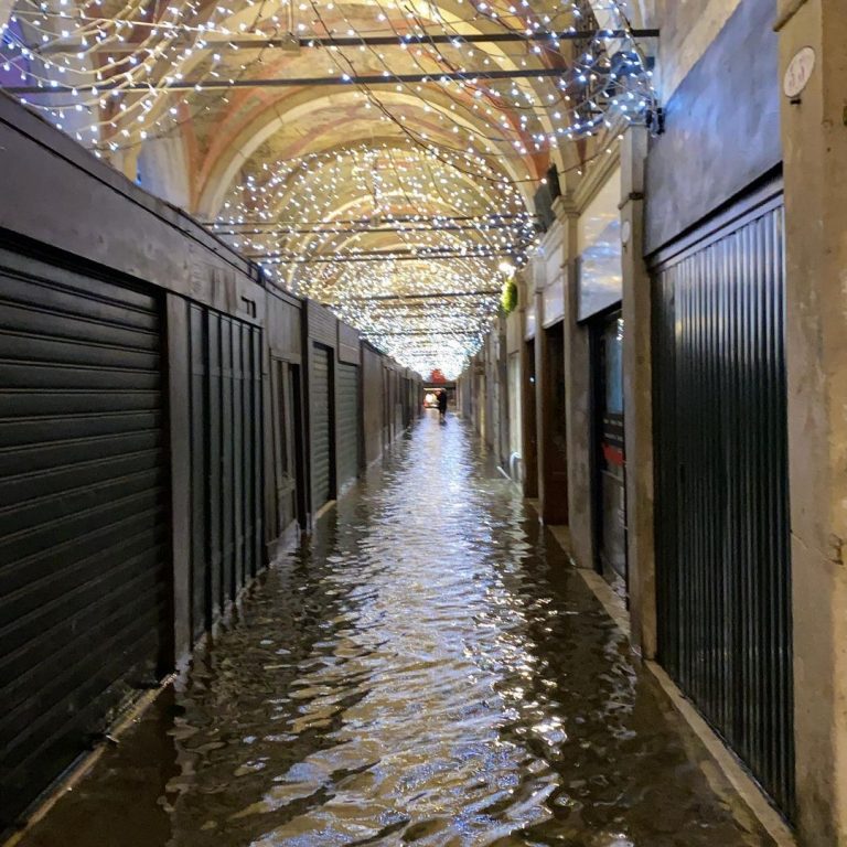 acqua alta venezia chioggia 8 dicembre 2020