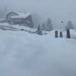 Maltempo, tanta pioggia e neve al Nordest: pericolo valanghe in Friuli, mezzo metro di neve a Cortina [FOTO]