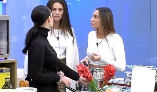 dayane mello rosalinda