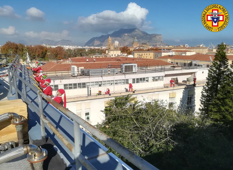 soccorso alpino babbo natale