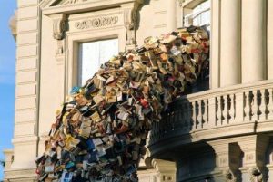 Alicia-Martin-cascata libri