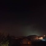 Meteo Etna, anche stamattina la cenere dell’eruzione è arrivata a Palermo. Adesso la “nuvola nera” sta risalendo il Tirreno [LIVE]