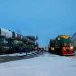 Spazio: preparativi in corso al cosmodromo di Bajkonur, razzo Soyuz sulla rampa di lancio [FOTO]
