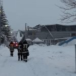 Maltempo: crolla sotto il peso della neve il palaghiaccio di Vipiteno, Vigili del Fuoco sul posto – FOTO LIVE