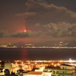 Etna, parossismo violentissimo nella notte: fontane di lava imponenti, colonna di cenere verso Palermo – LIVE