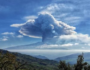 etna foto eruzione 19 febbraio 2021