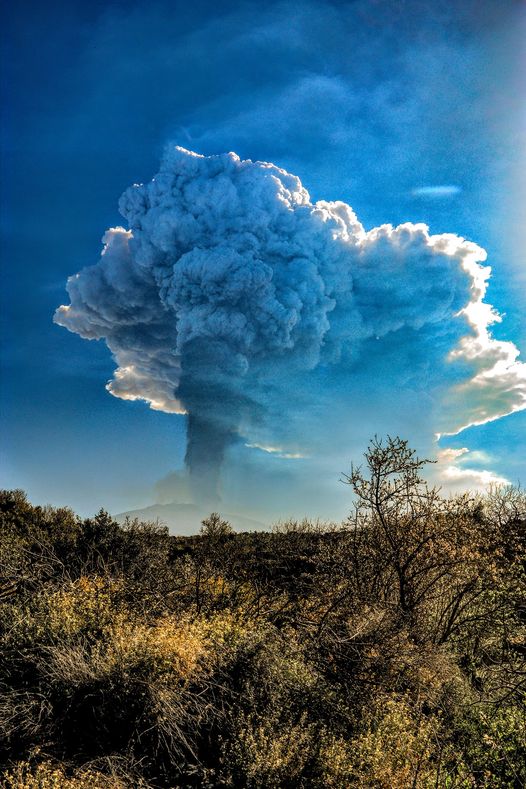 Etna eruzione 28 febbraio foto
