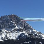 Spettacolo a Cortina: emozionante sorvolo delle Frecce Tricolori sulle Tofane [FOTO e VIDEO]