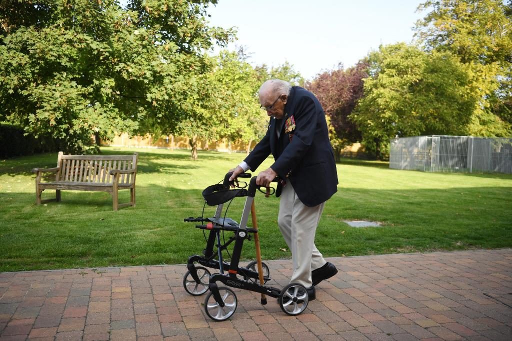 morto per covid sir tom moore